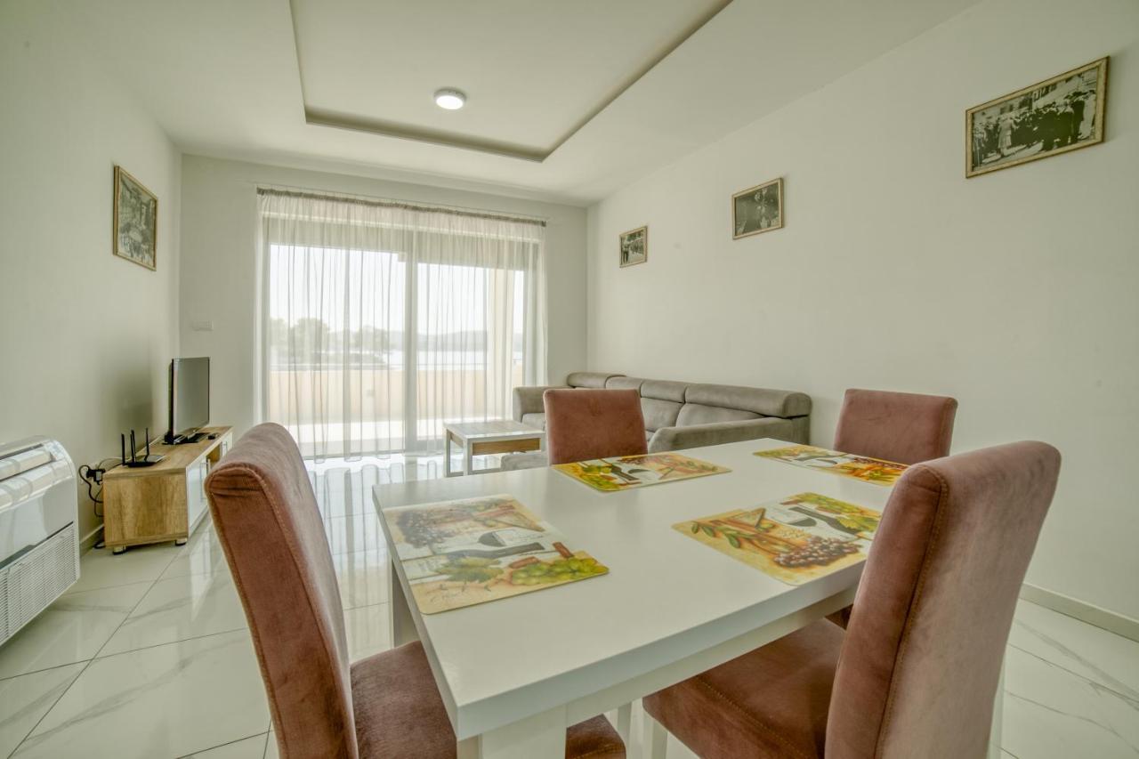 Obala Apartment Tivat Luaran gambar